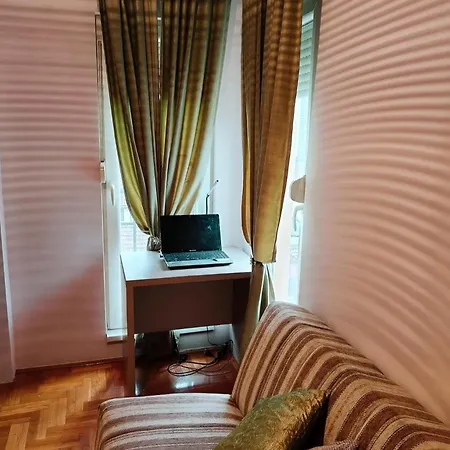Apartment Family Star Apartman Cacak