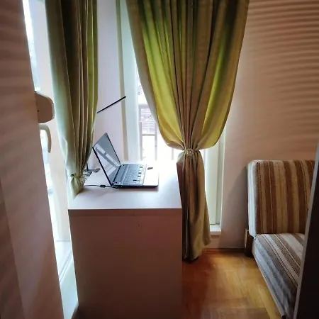 Family Star Apartman Apartment